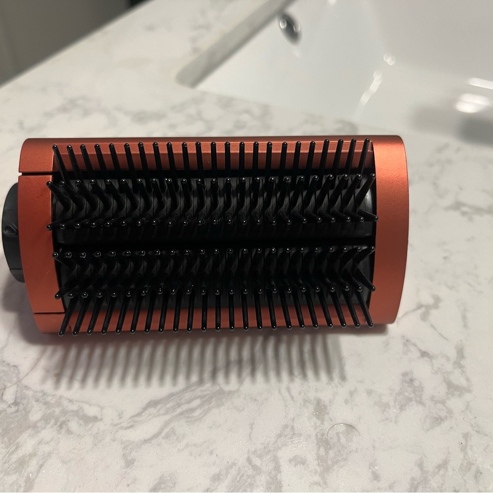 Dyson air wrap brush